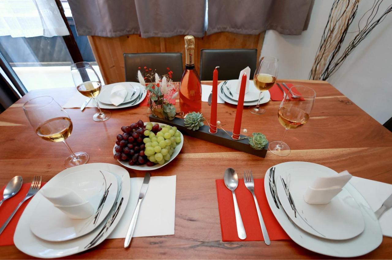 קפרון Apartment Mark By Four Seasons Apartments מראה חיצוני תמונה
